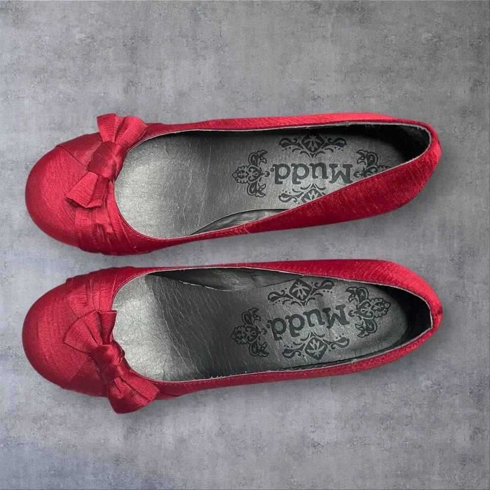 VTG MUDD RED Satin Kitten Heel Pumps Shoes Womens 9.5 Y2K Pin Up  Steampunk GlaM - Picture 6 of 9